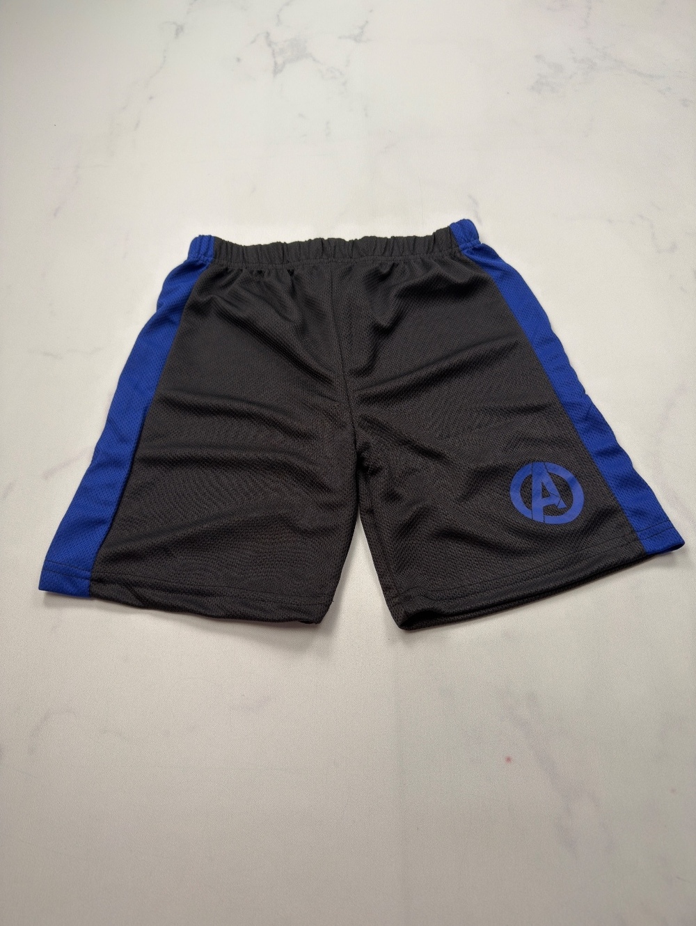 Avengers Athletic Shorts Black Blue 2010s Sporty - Boys 6
